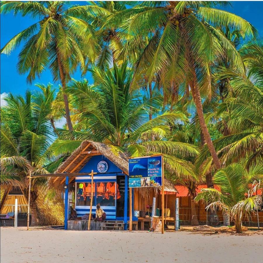 Trinco Relax Hut Hotell Trincomalee Eksteriør bilde