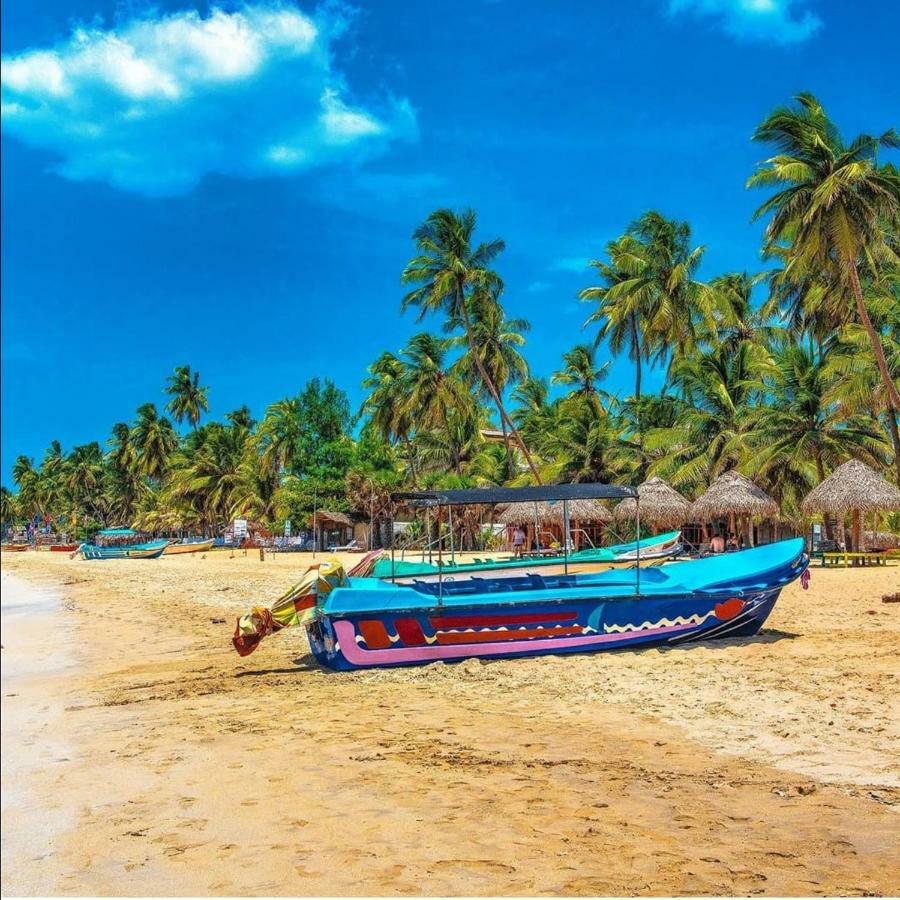 Trinco Relax Hut Hotell Trincomalee Eksteriør bilde