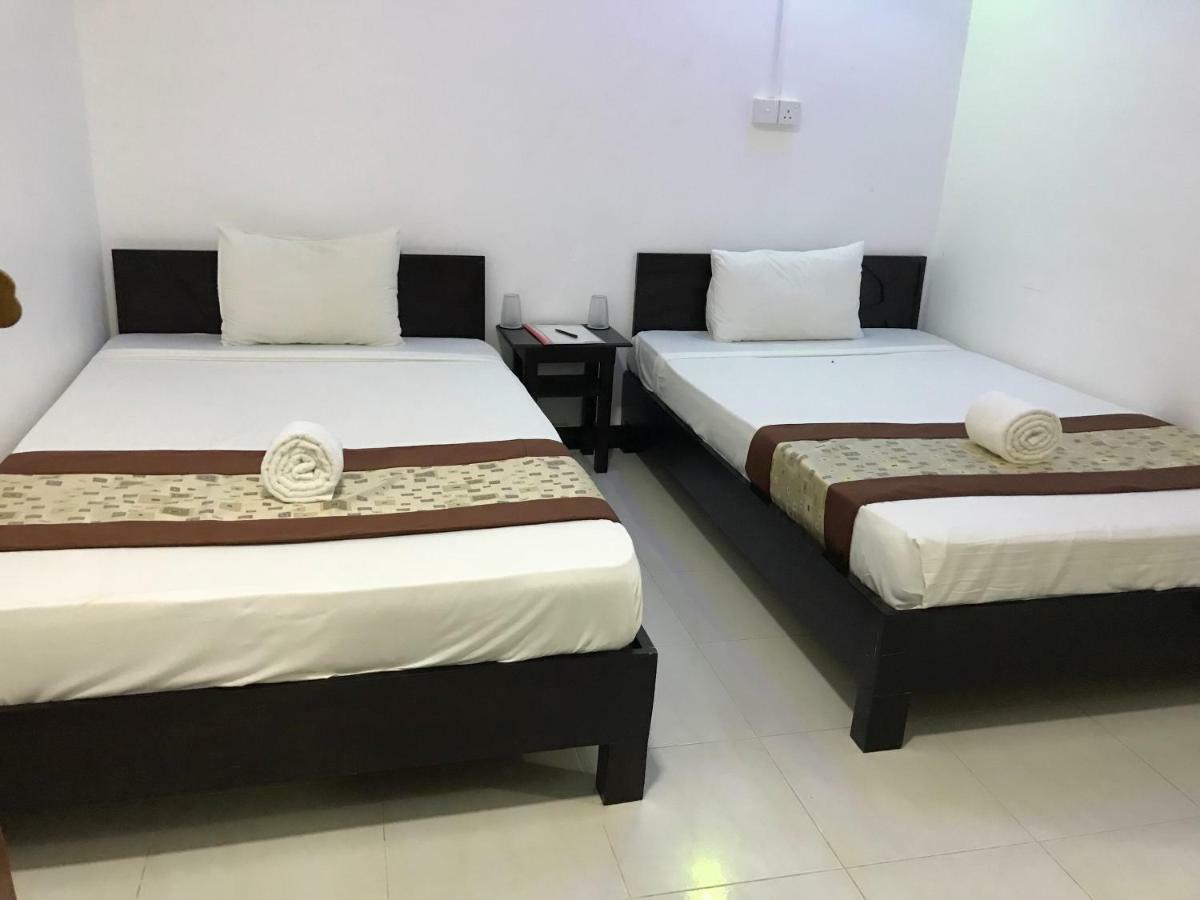 Trinco Relax Hut Hotell Trincomalee Eksteriør bilde